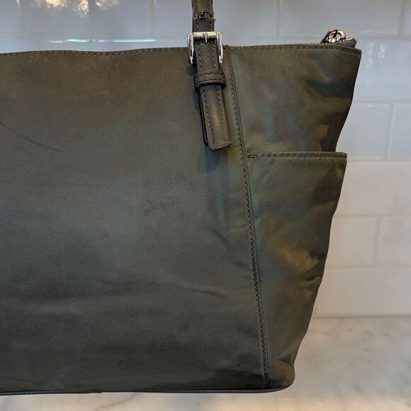 Michael Kors Bag Purse Handbag Pocketbook Nylon Designer Tote Bag - Picture 5 of 16